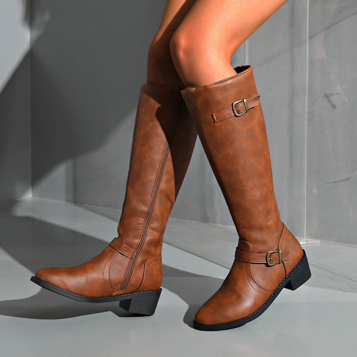 Belleville – Bottes à boucle & ligne stable - Gena Campbell