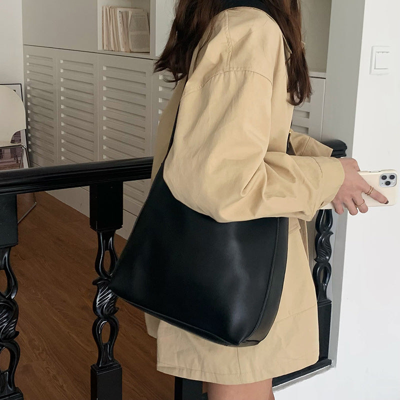 Bouchardon – Sac à bandoulière minimaliste en cuir PU - Gena Campbell