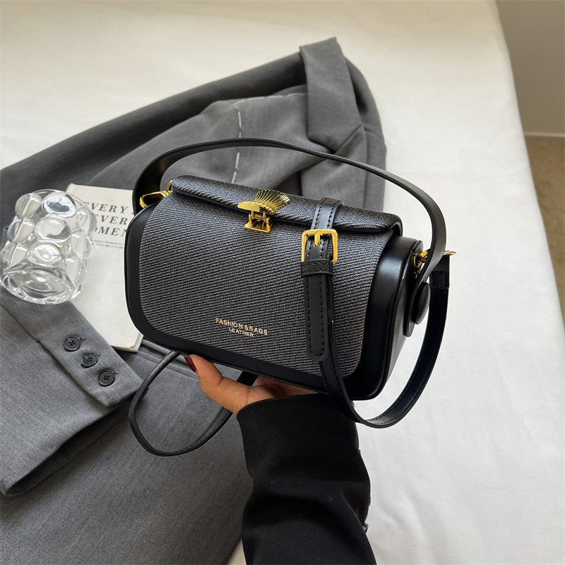 High Quality Messenger Bag.