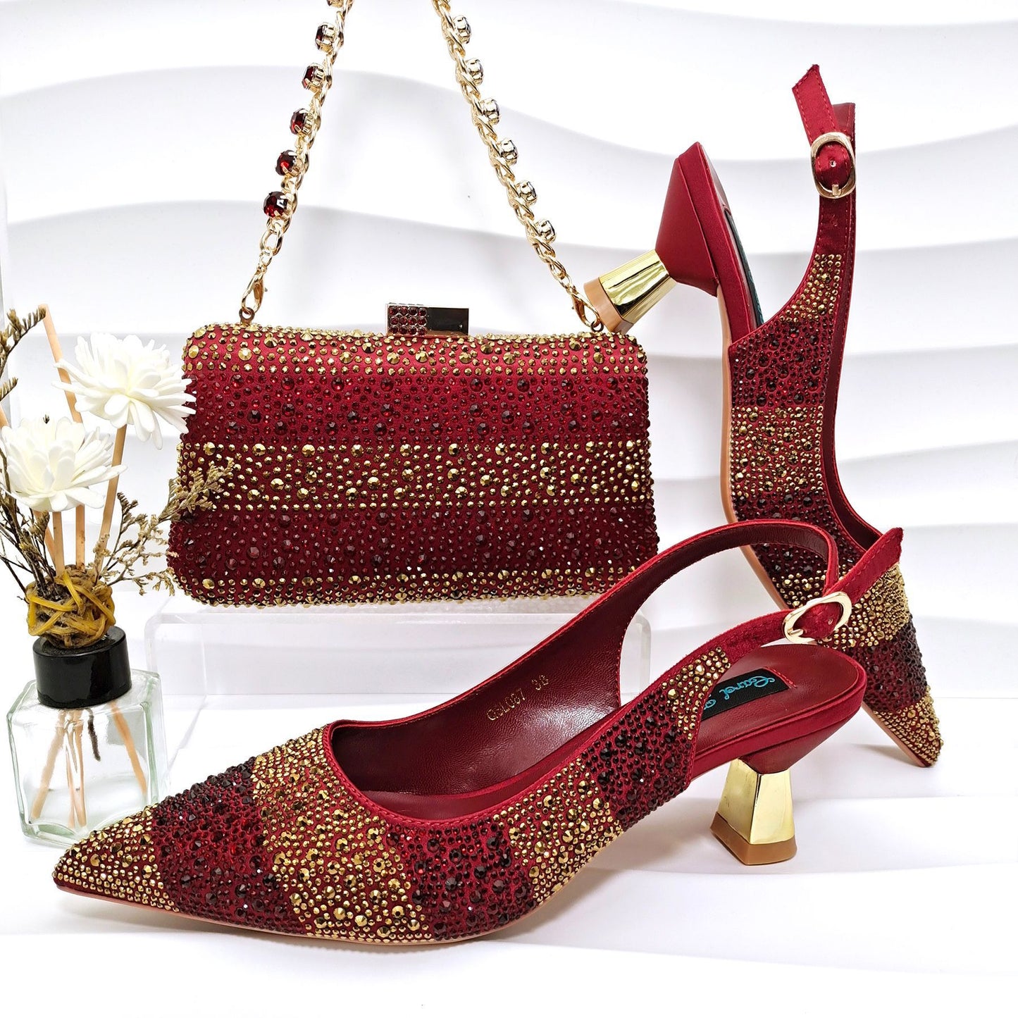 Palais Royal – Talon raffiné & sac bijou pour soirée affirmée - Gena Campbell