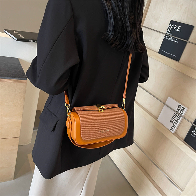 High Quality Messenger Bag.