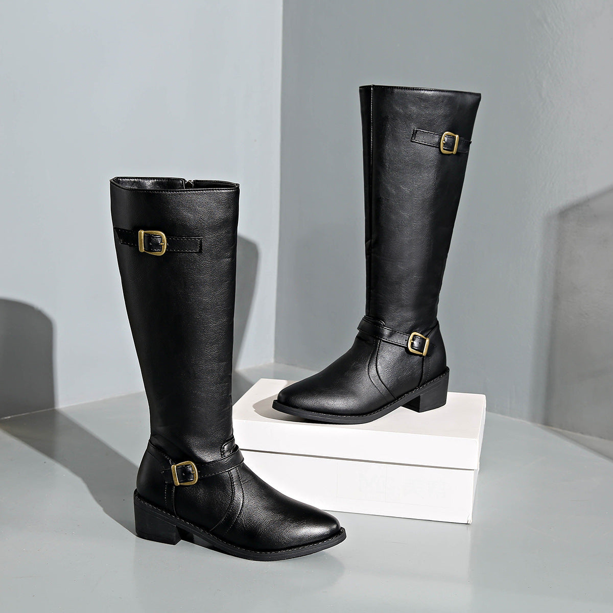 Belleville – Bottes à boucle & ligne stable - Gena Campbell