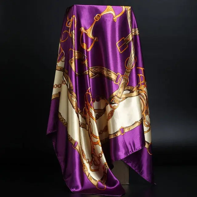 Elegant silk scarf featuring a stylish leopard print pattern, perfect for fashion-forward accessories.