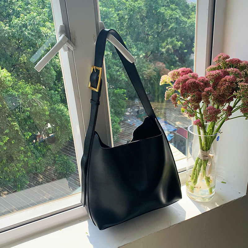 Bouchardon – Sac à bandoulière minimaliste en cuir PU - Gena Campbell