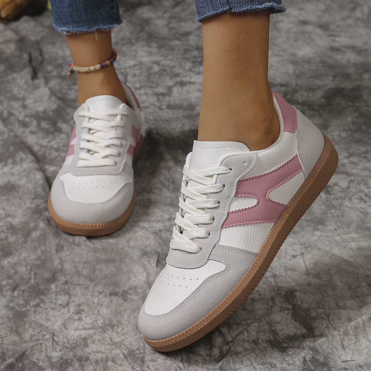 New Colorblock Lace-up Flats Shoes Fashion Round Toe Slip On Casual Shoes For Women.