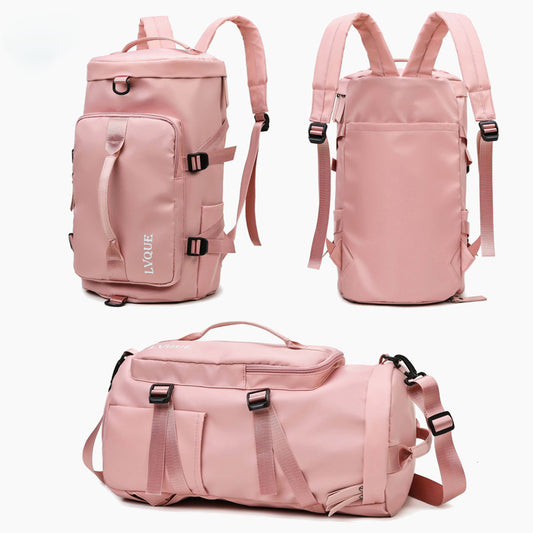 <img src="https://genacampbell.fr/images/bercy-travel-gym-bag.jpg" alt="Le Bercy · Sac de voyage multifonction léger en nylon imperméable · Création Gena Campbell · 3 modes de port · Compartiments intelligents pour chaussures, ordinateur et bouteille · Style structuré pour femme active · Déclinaisons colorées · Dimensions 45×30×17 cm">
