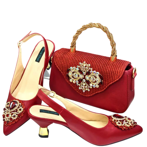 Sèvres-Babylone – Escarpin graphique & sac structuré