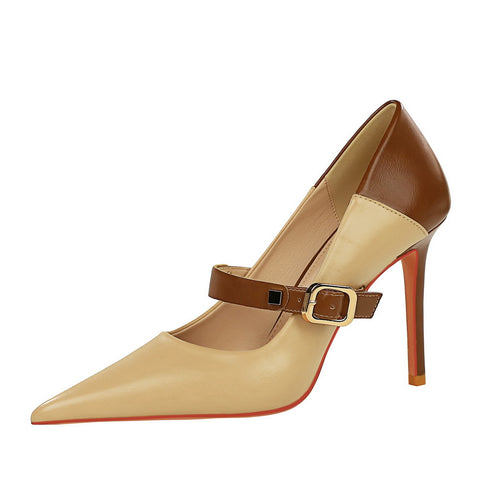 Lecourbe – Coupe féminine, ligne structurée